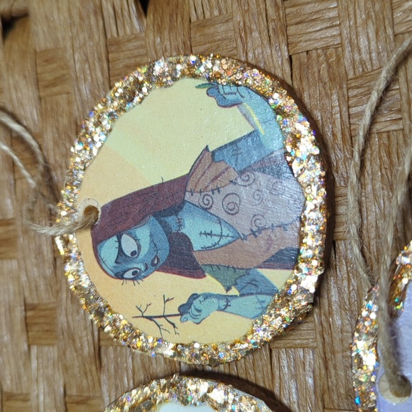 Nightmare before Christmas ornament set - Picture 4 of 7